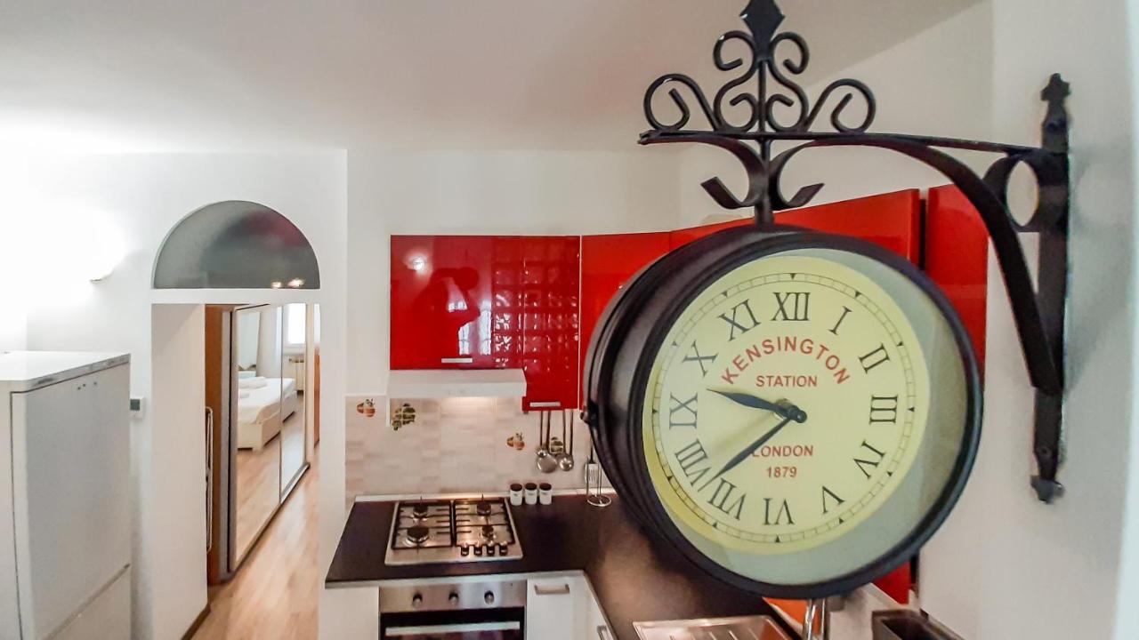 Altido Lovely 1-Br Flat With Easy Access To Centre Milán Exterior foto